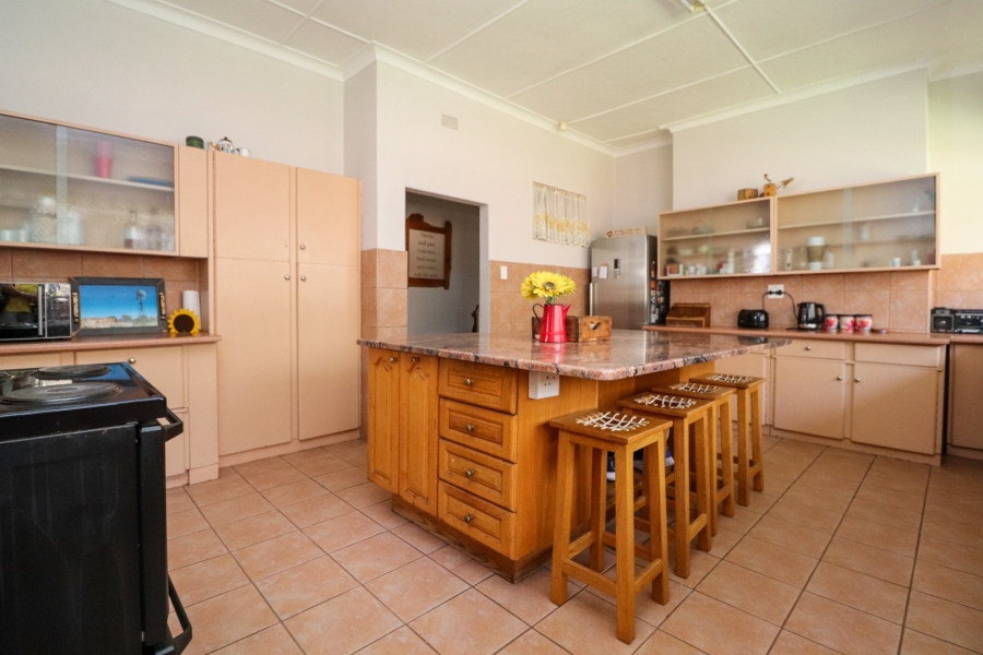 4 Bedroom Property for Sale in Flamwood North West